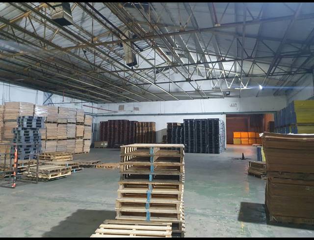 3,010M² FACTORY TO LET IN BELLVILLE SOUTH INDUSTRIA